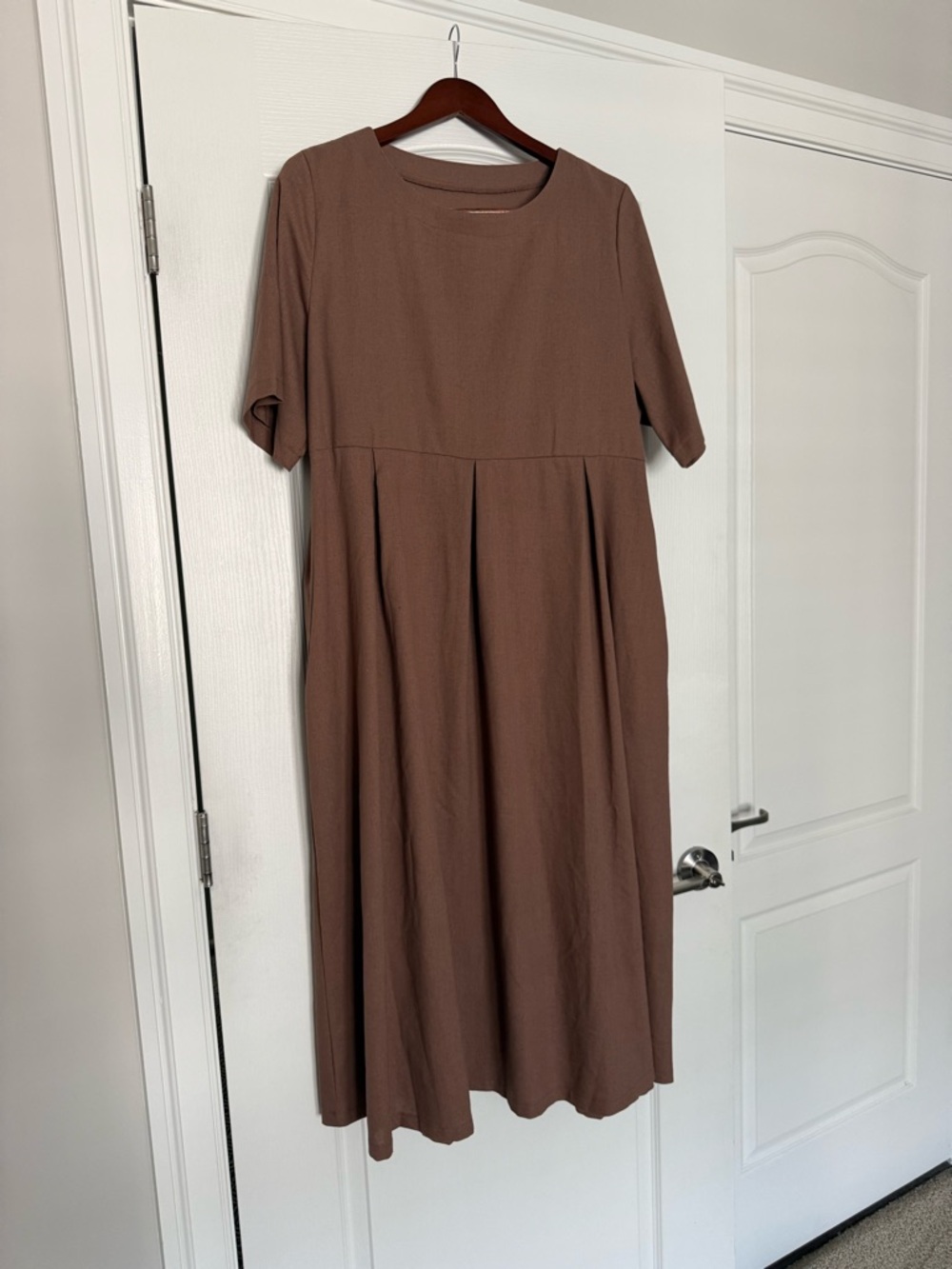 Linen blend Brown Short-Sleeve Midi Dress